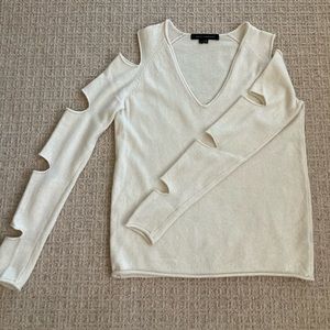 NWT Skull Cashmere cream colored cold shoulder sweater, size Small